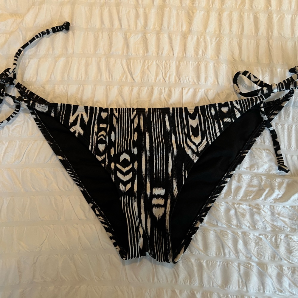 Roxy Swim Bottoms Size Medium
